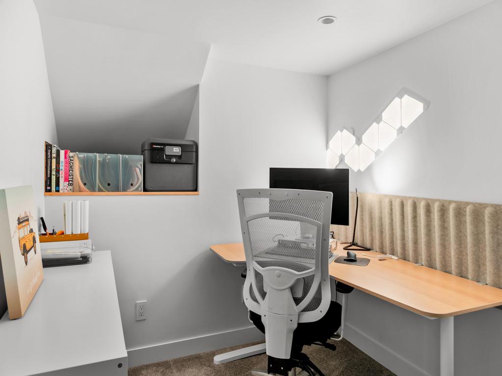 Listing Image for R3088932