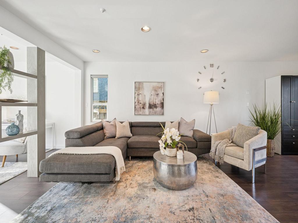 Listing Image for R3088944