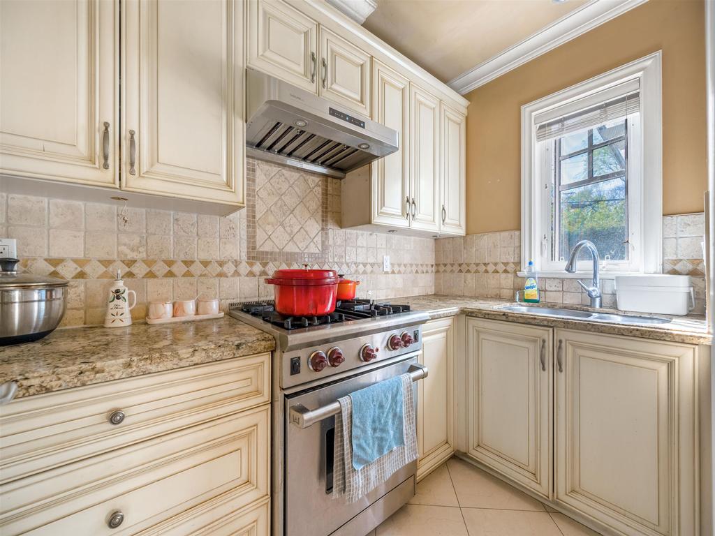 Listing Image for R3088950