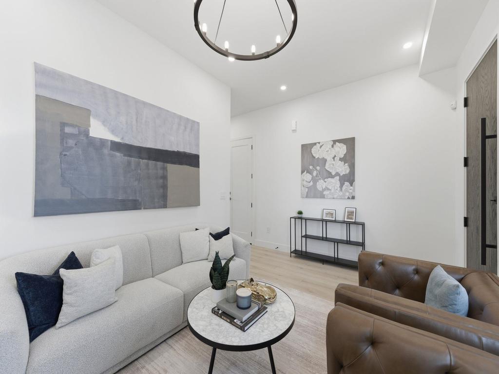 Listing Image for R3088977