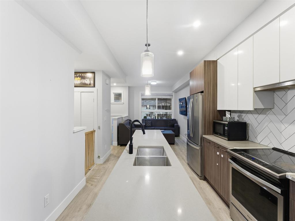 Listing Image for R3088995