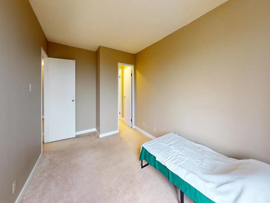 Listing Image for R3089003