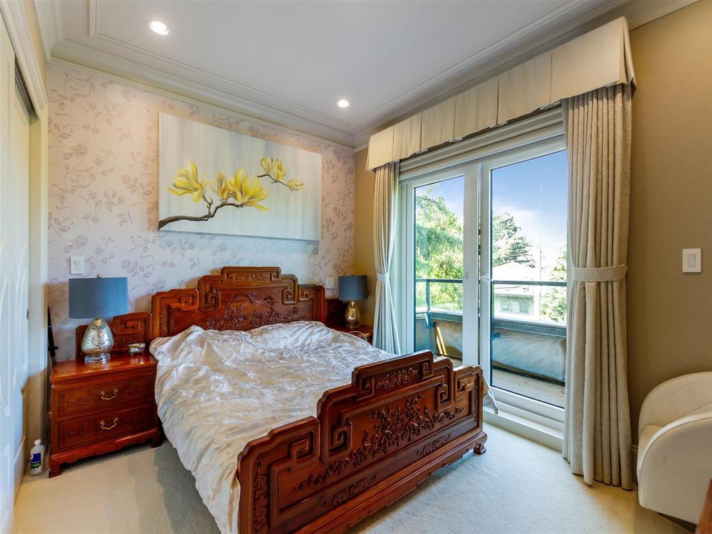 Listing Image for R3089024