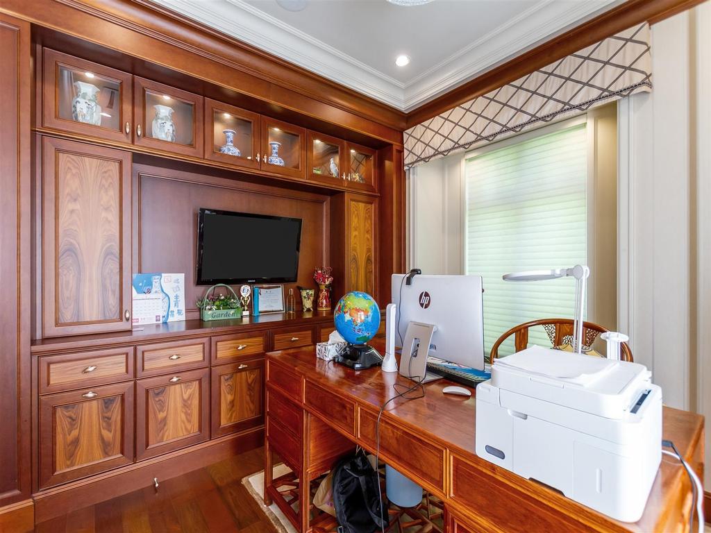 Listing Image for R3089024