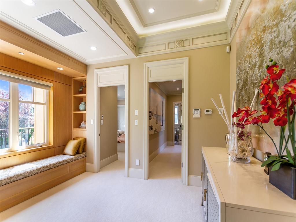 Listing Image for R3089024