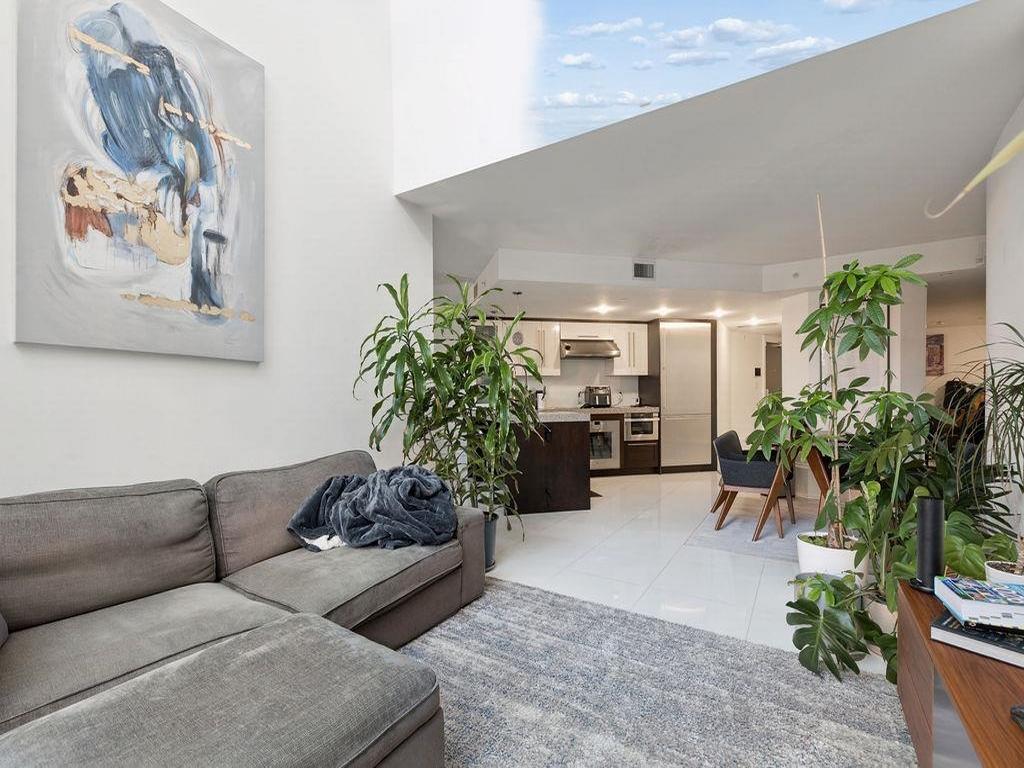 Listing Image for R3089246