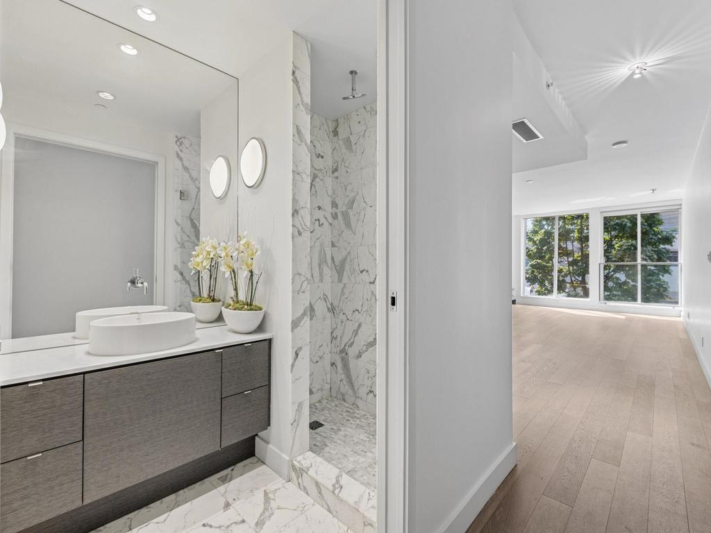 Listing Image for R3089275