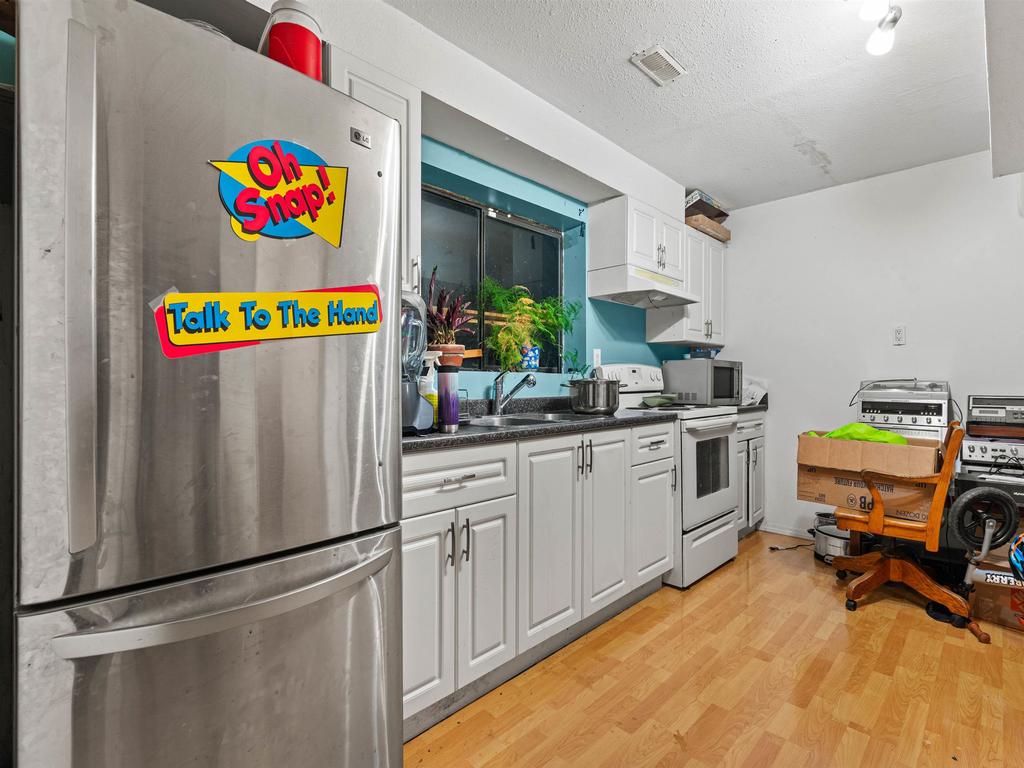 Listing Image for R3089340