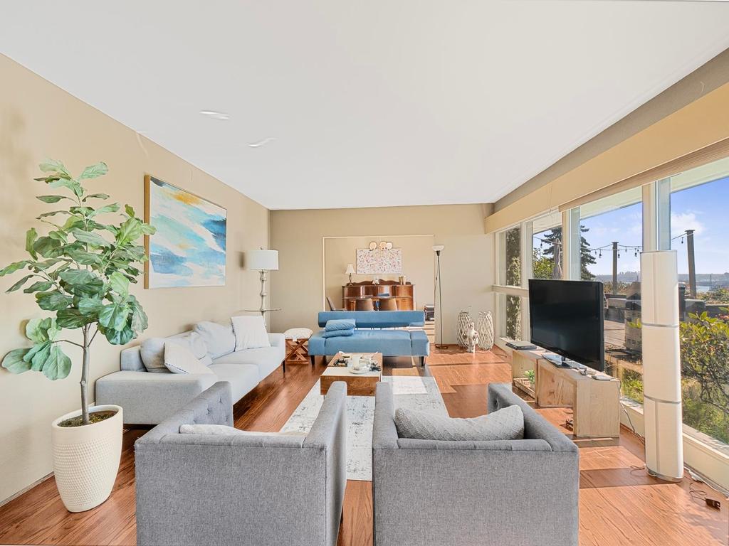 Listing Image for R3089350