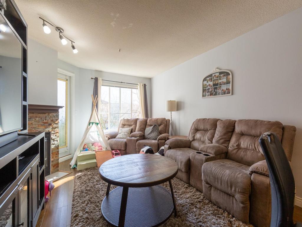 Listing Image for R3089355