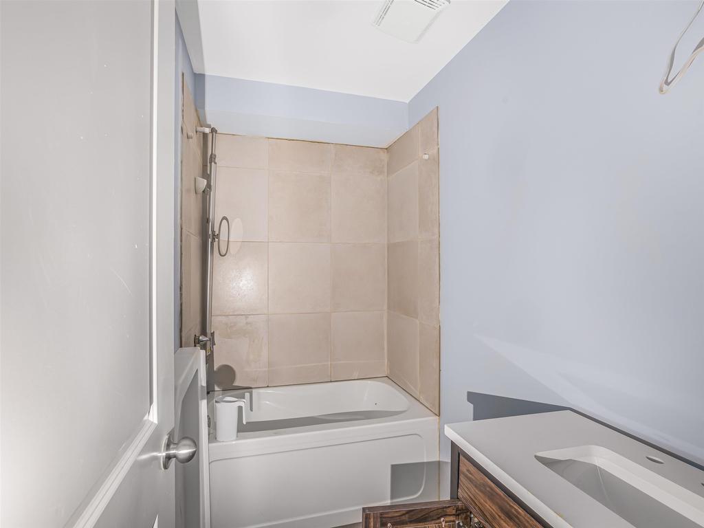 Listing Image for R3089364