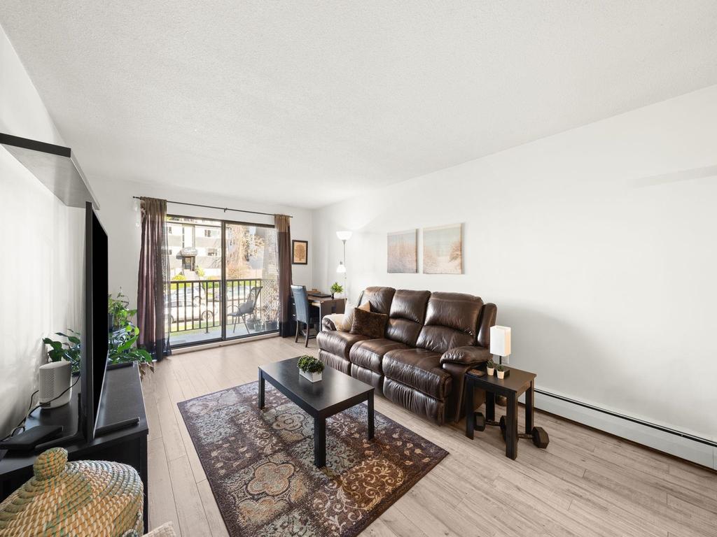 Listing Image for R3089397