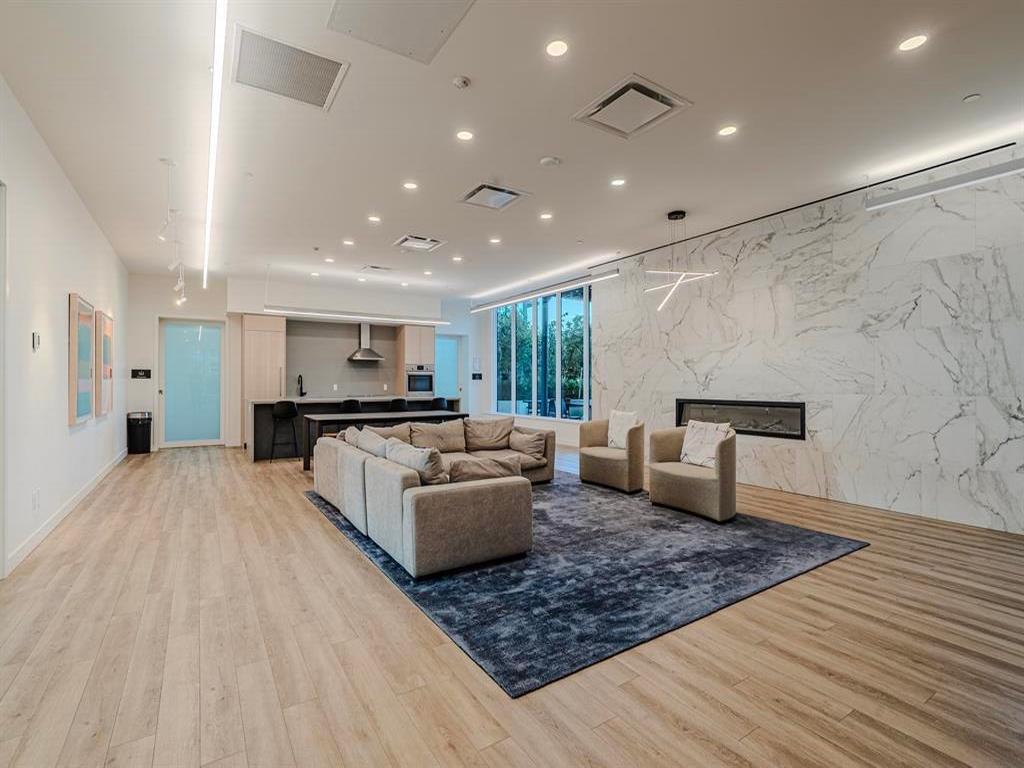 Listing Image for R3089401