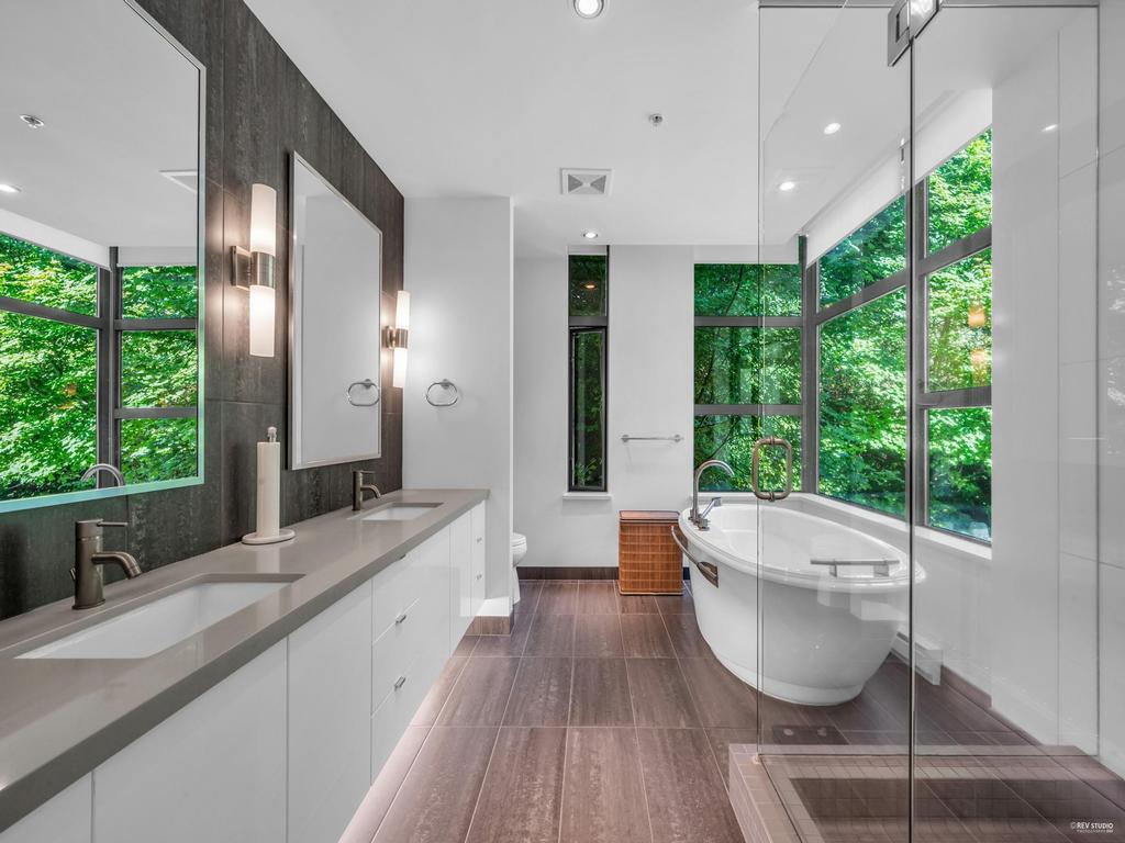 Listing Image for R3089438