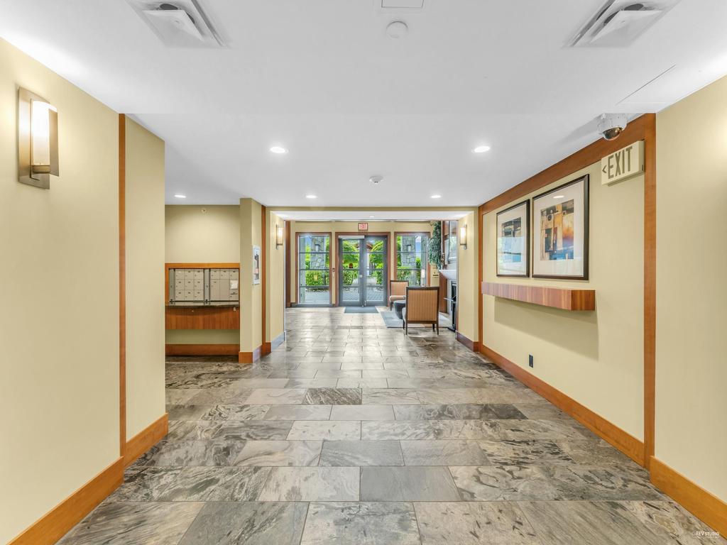 Listing Image for R3089438