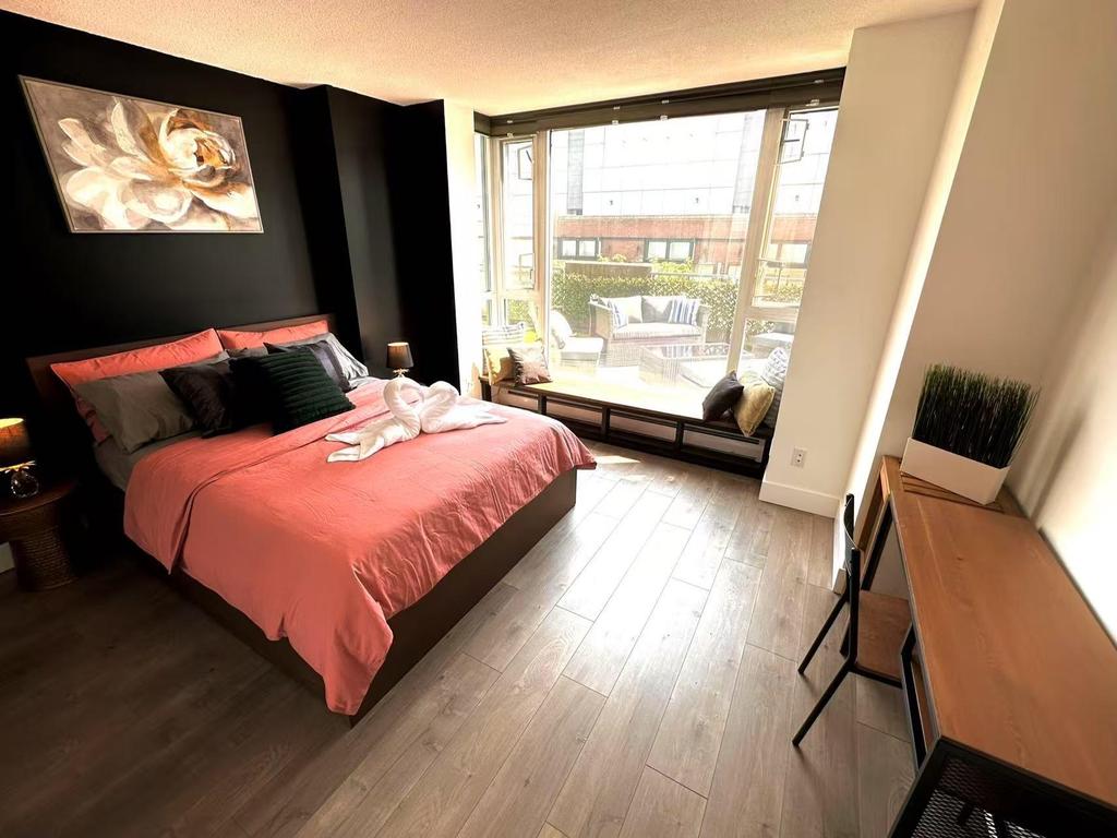 Listing Image for R3089476