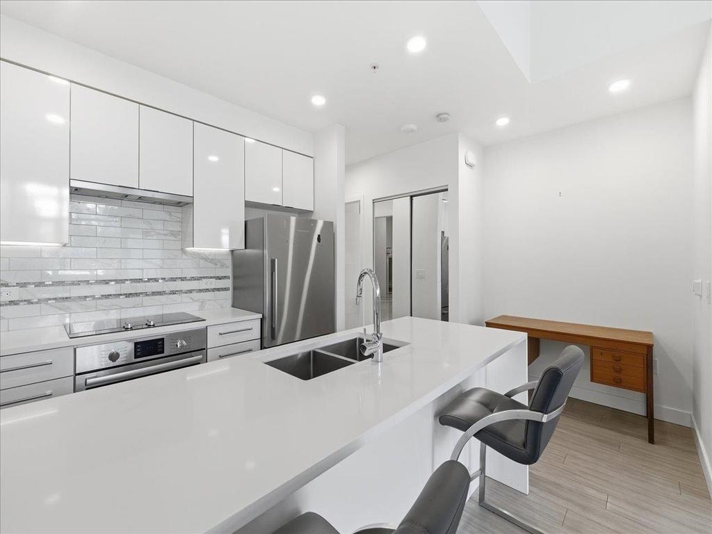 Listing Image for R3089486