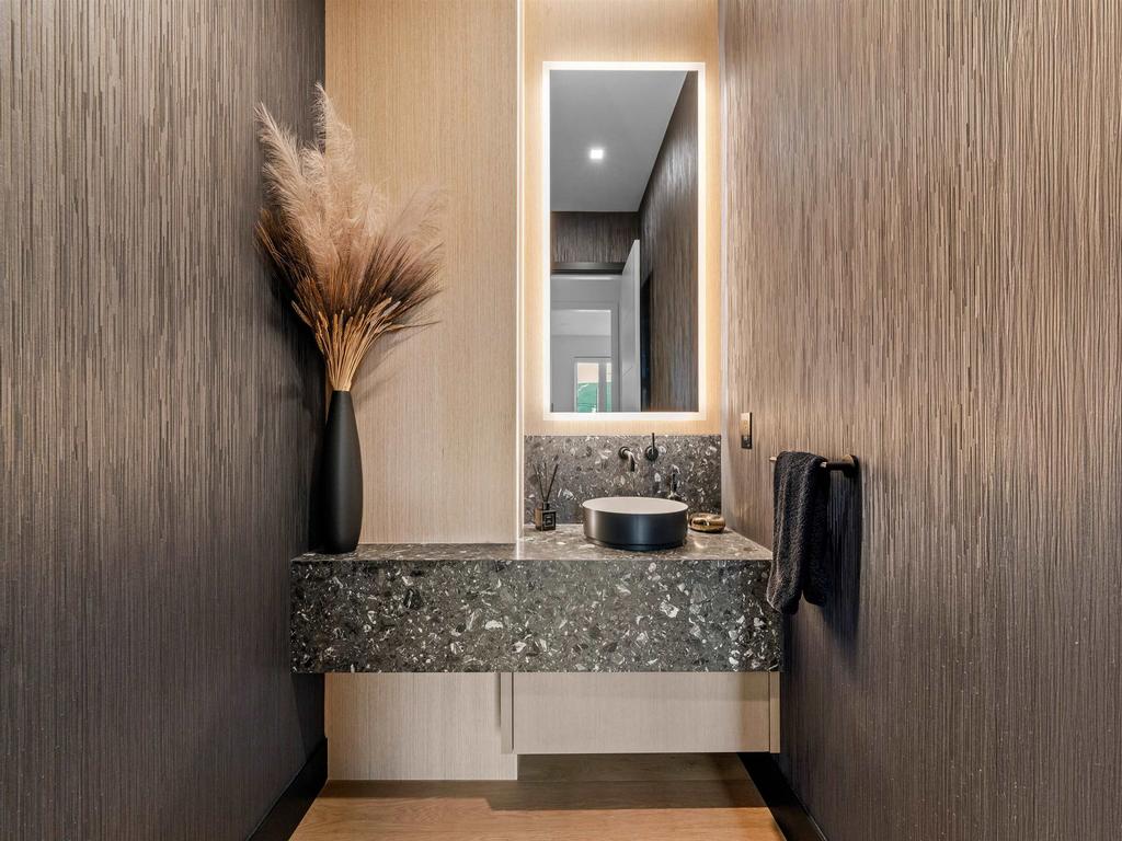 Listing Image for R3089495