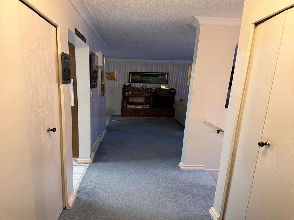 Listing Image for R3089533