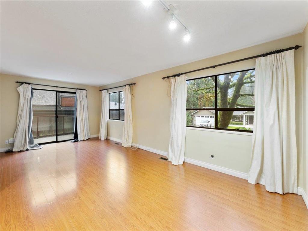 Listing Image for R3089566