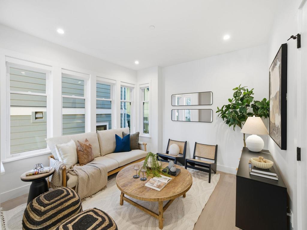 Listing Image for R3089573