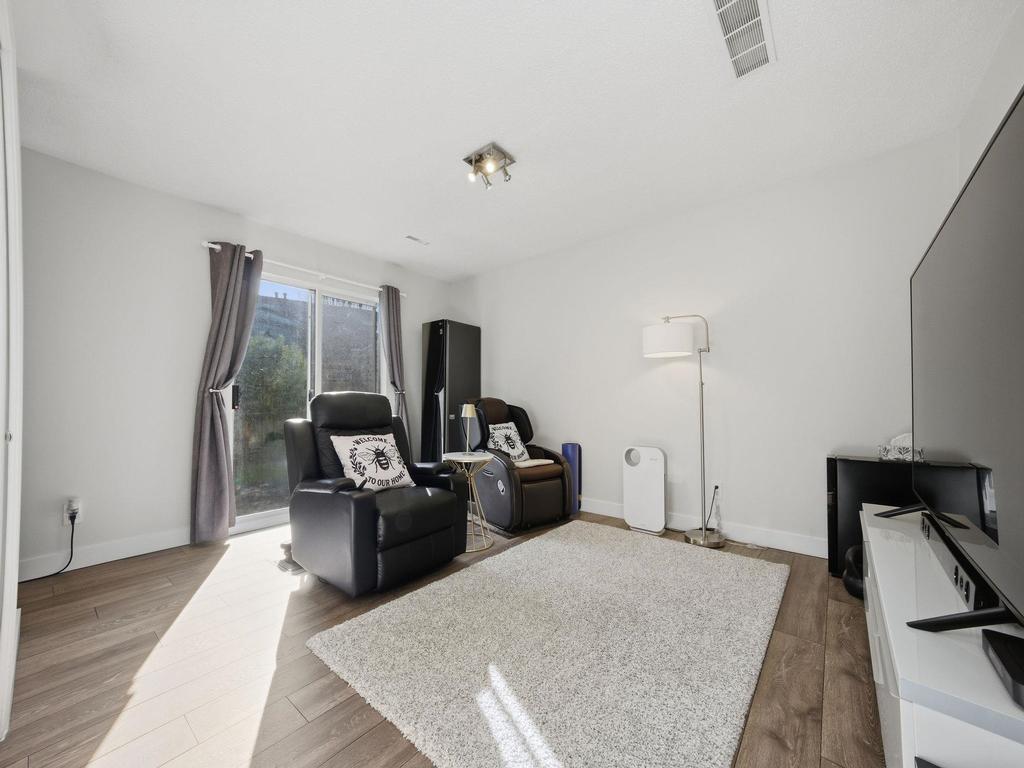 Listing Image for R3089639