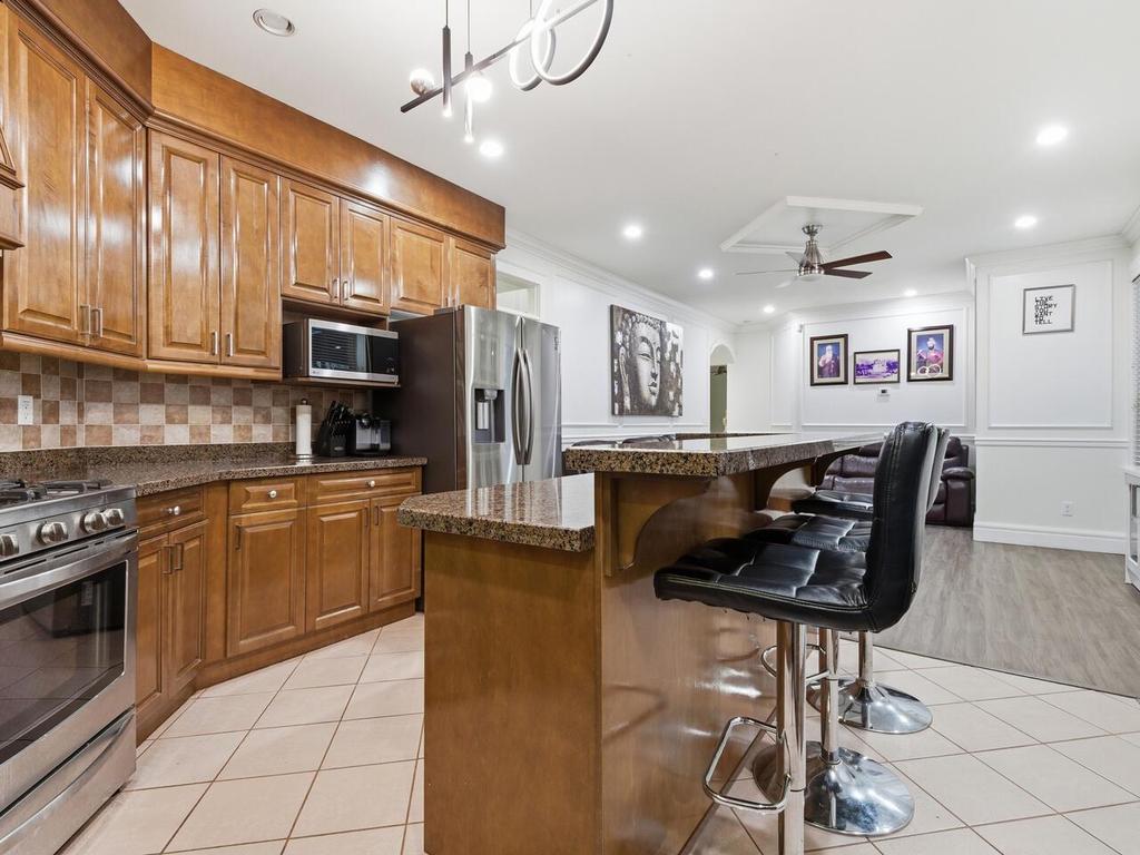 Listing Image for R3089662