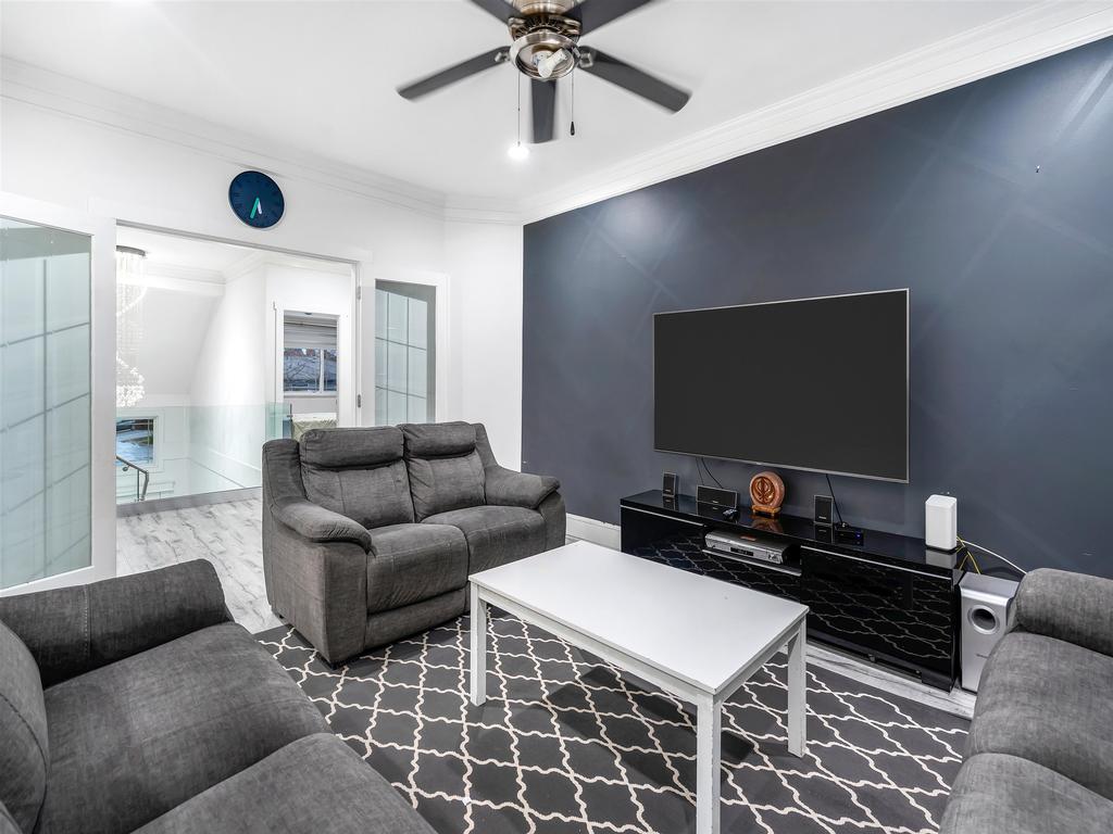 Listing Image for R3089827