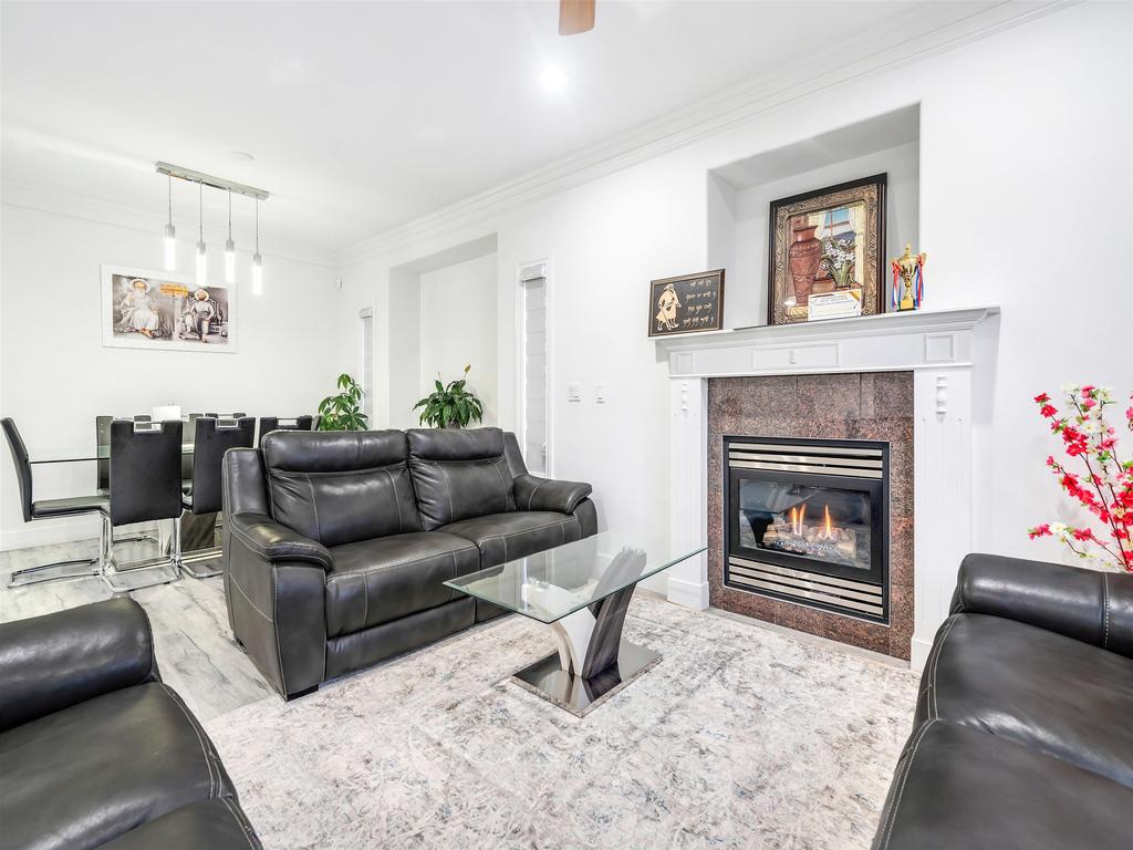 Listing Image for R3089827