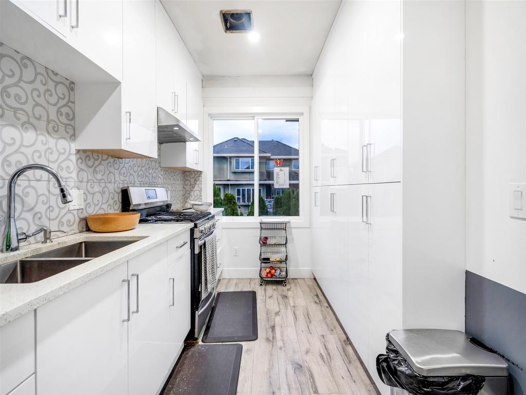 Listing Image for R3089827