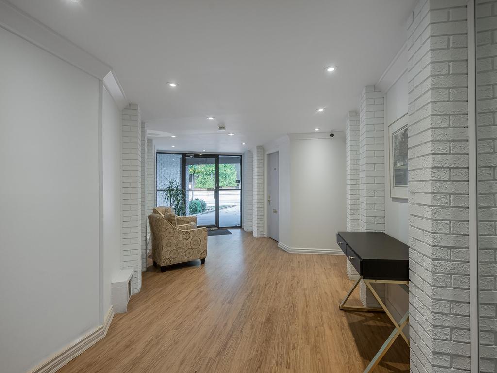 Listing Image for R3089847