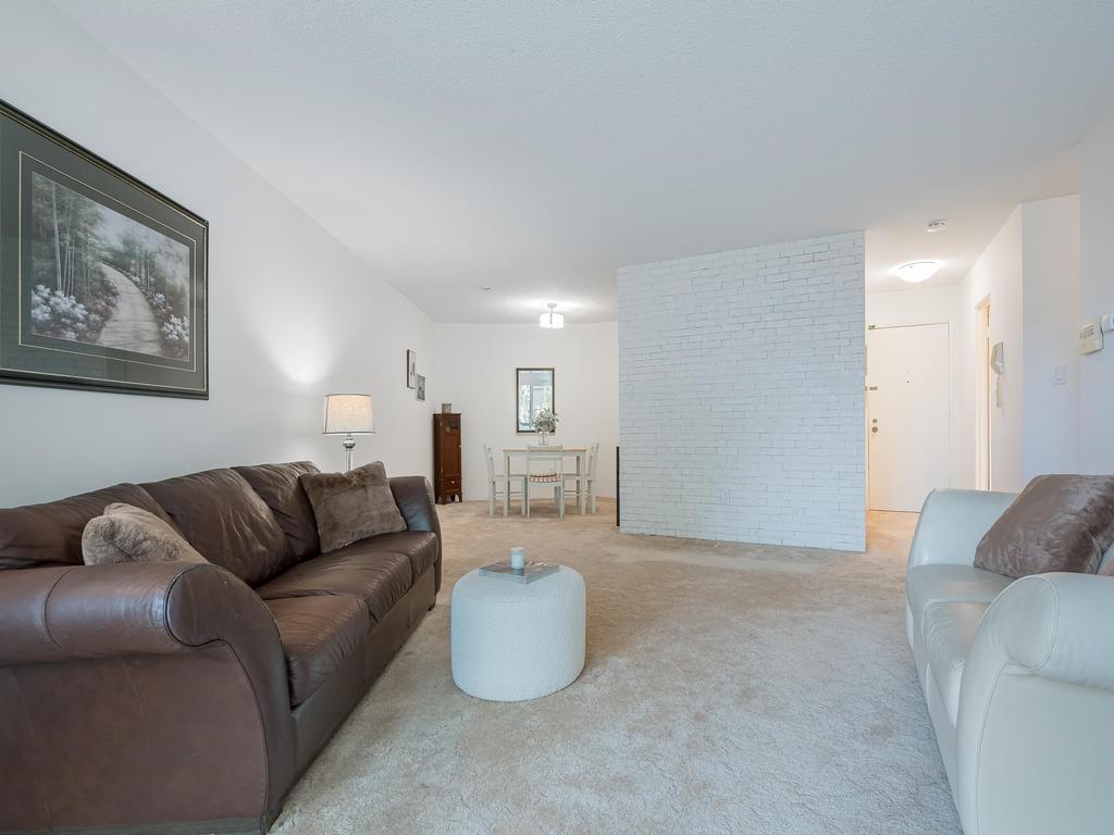 Listing Image for R3089847