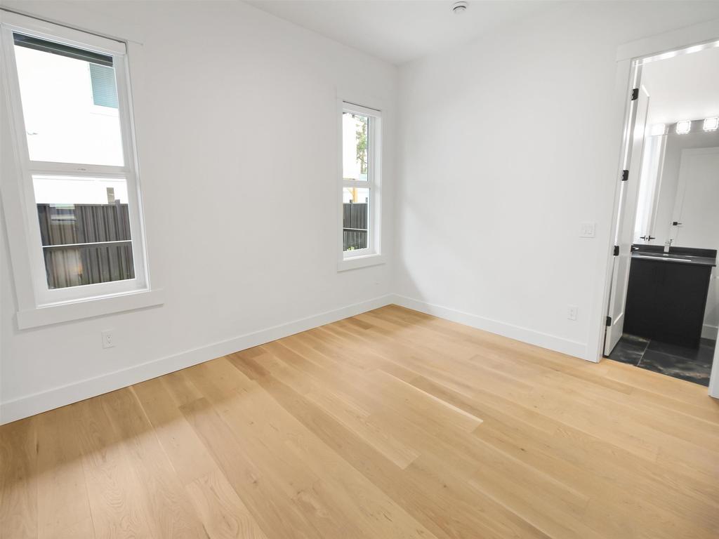 Listing Image for R3089892