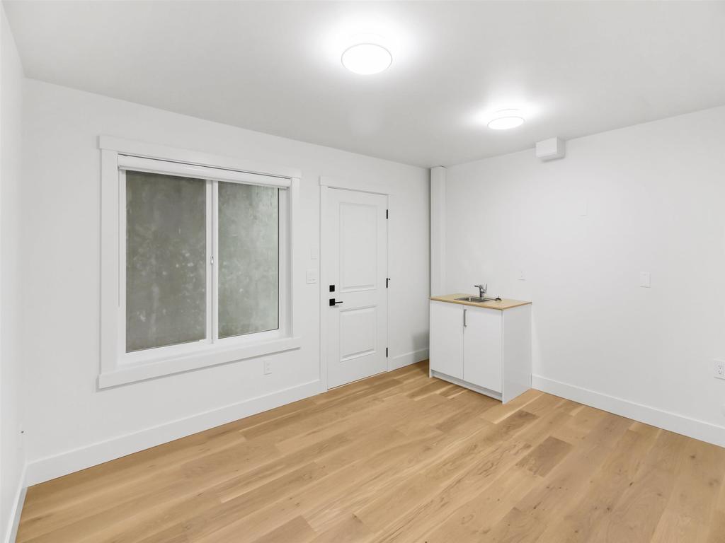 Listing Image for R3089892