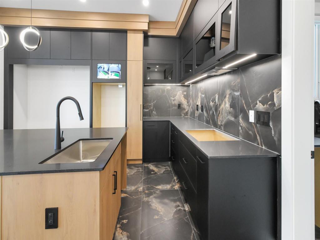 Listing Image for R3089892