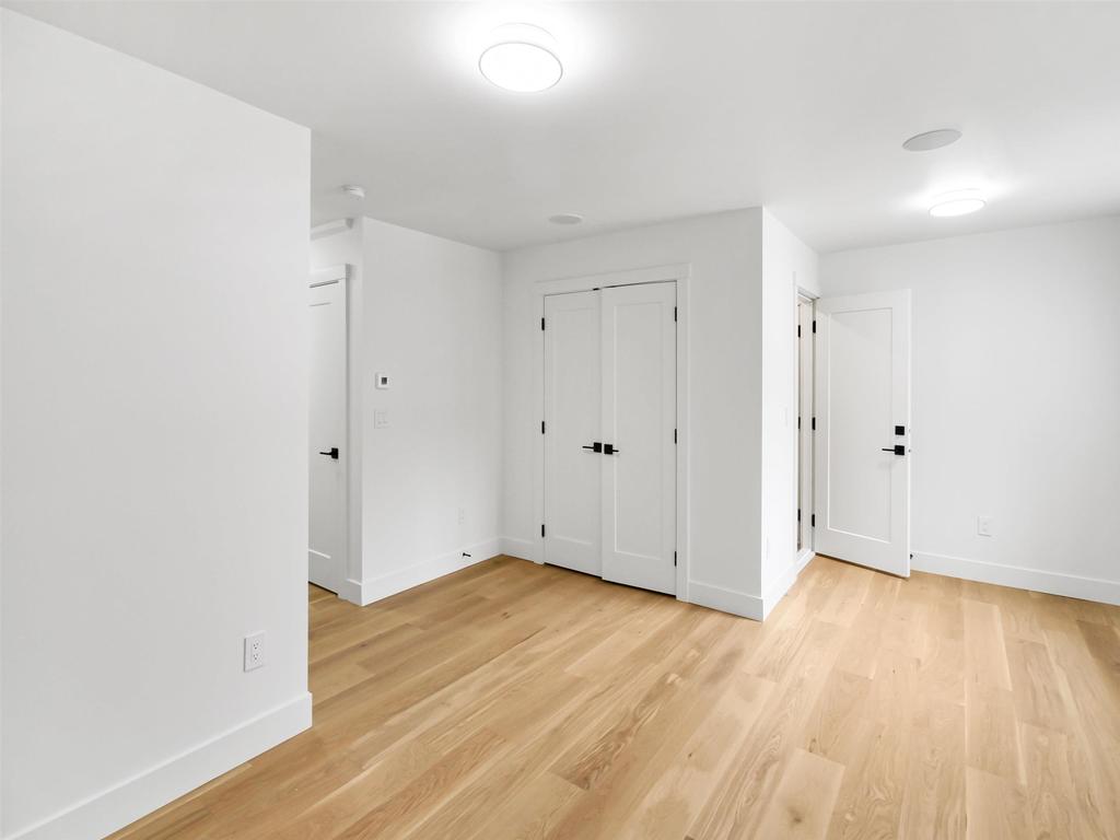 Listing Image for R3089892