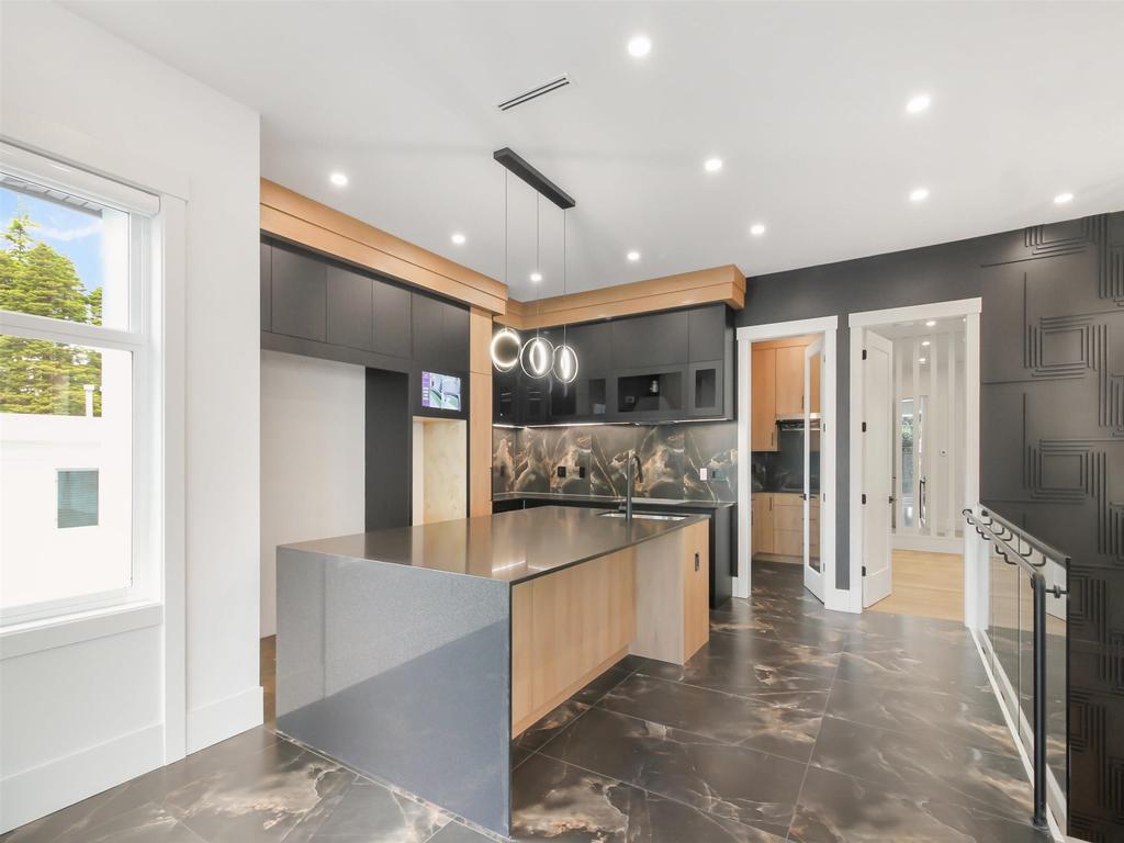 Listing Image for R3089892