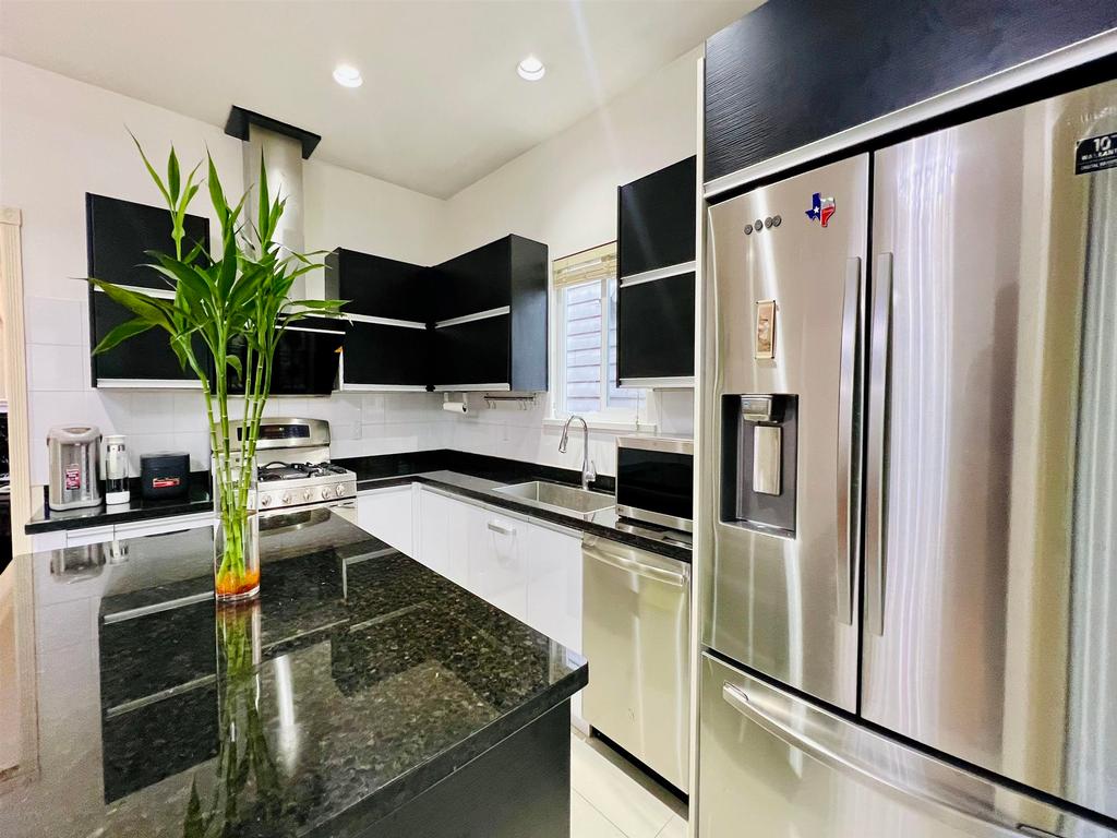 Listing Image for R3089899