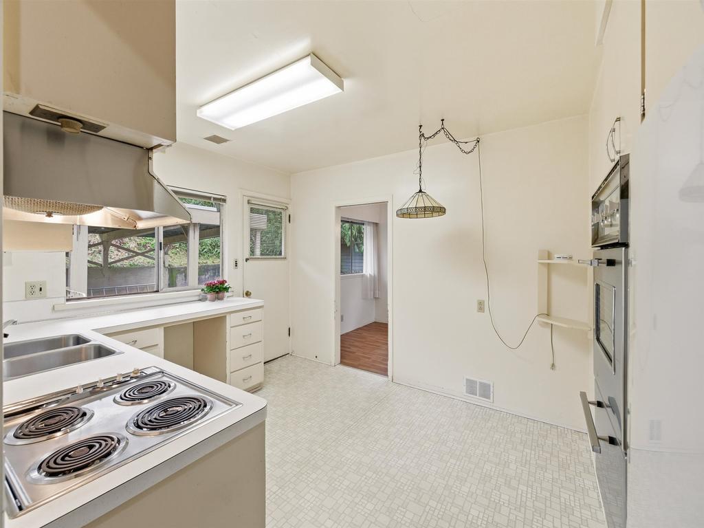 Listing Image for R3089939