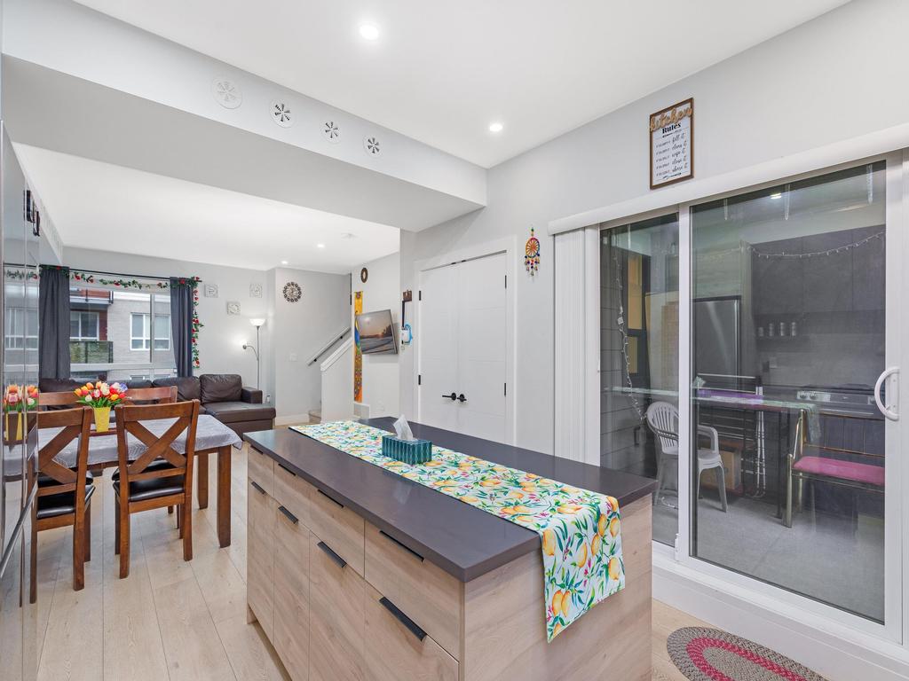 Listing Image for R3089960