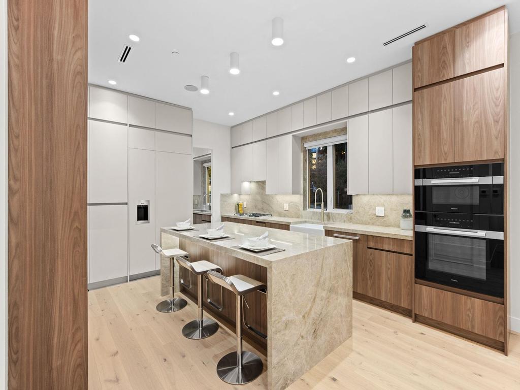 Listing Image for R3089965