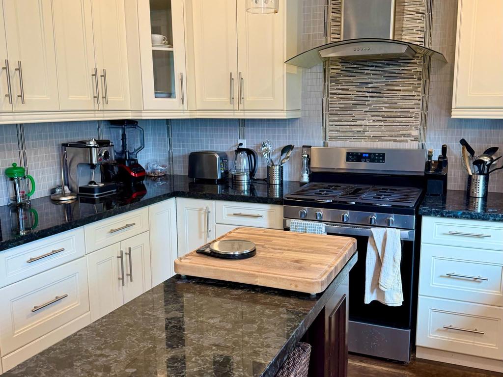 Listing Image for R3089992