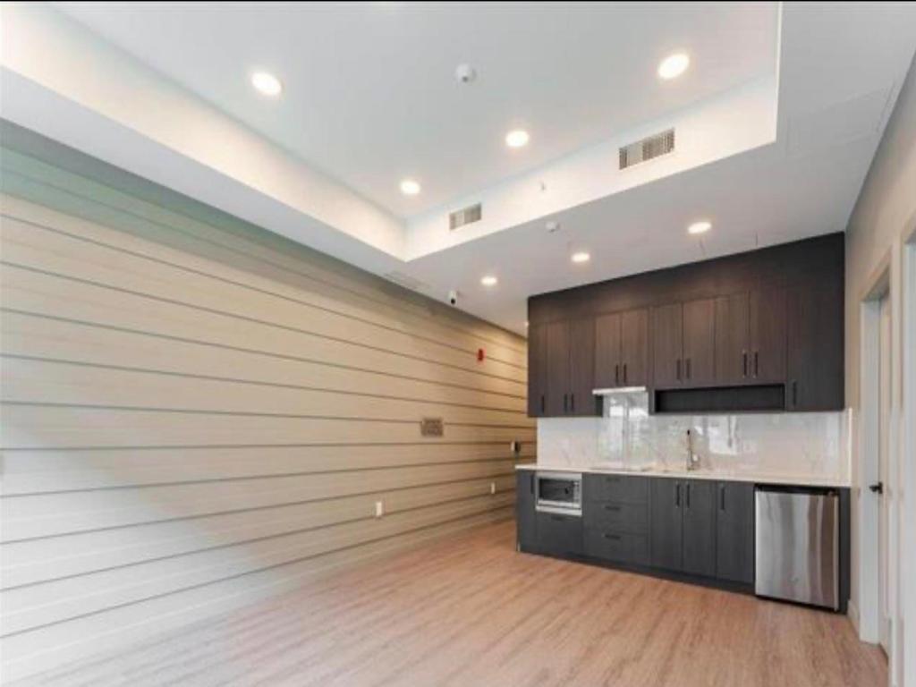 Listing Image for R3089997