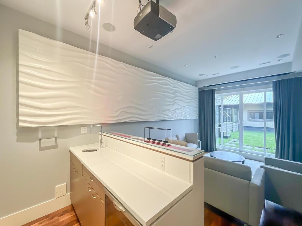 Listing Image for R3090004