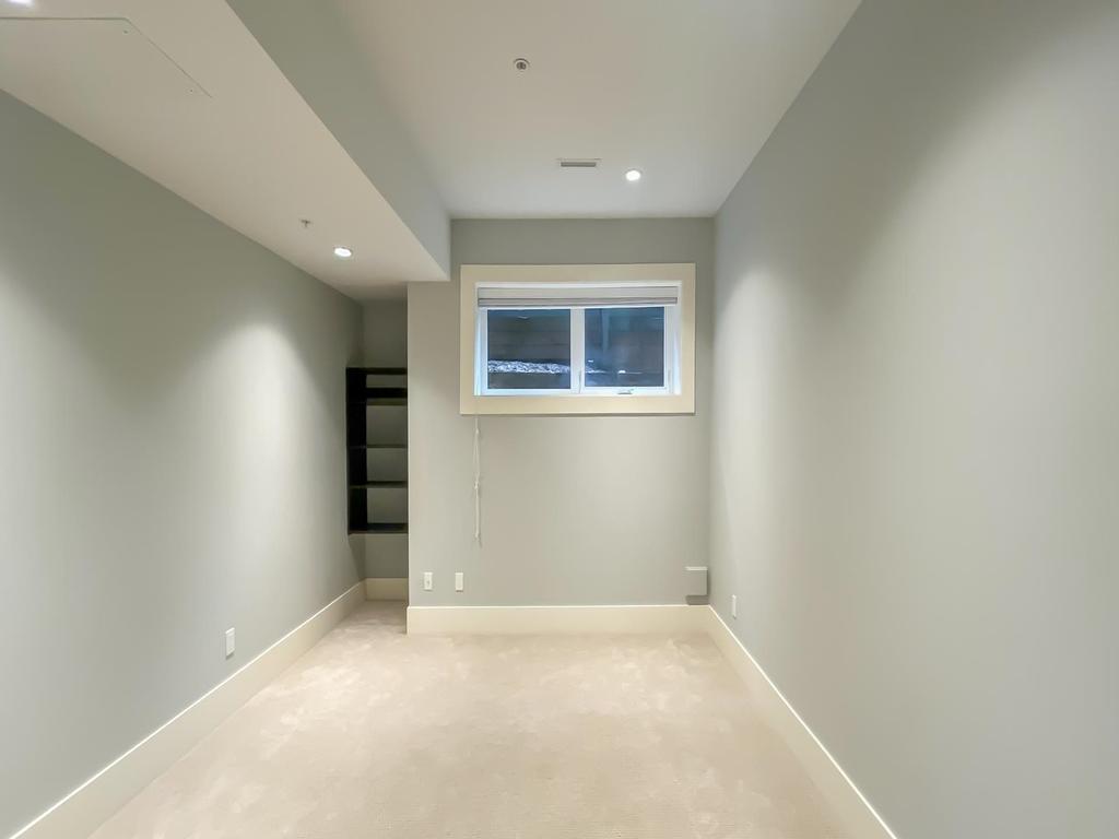 Listing Image for R3090004