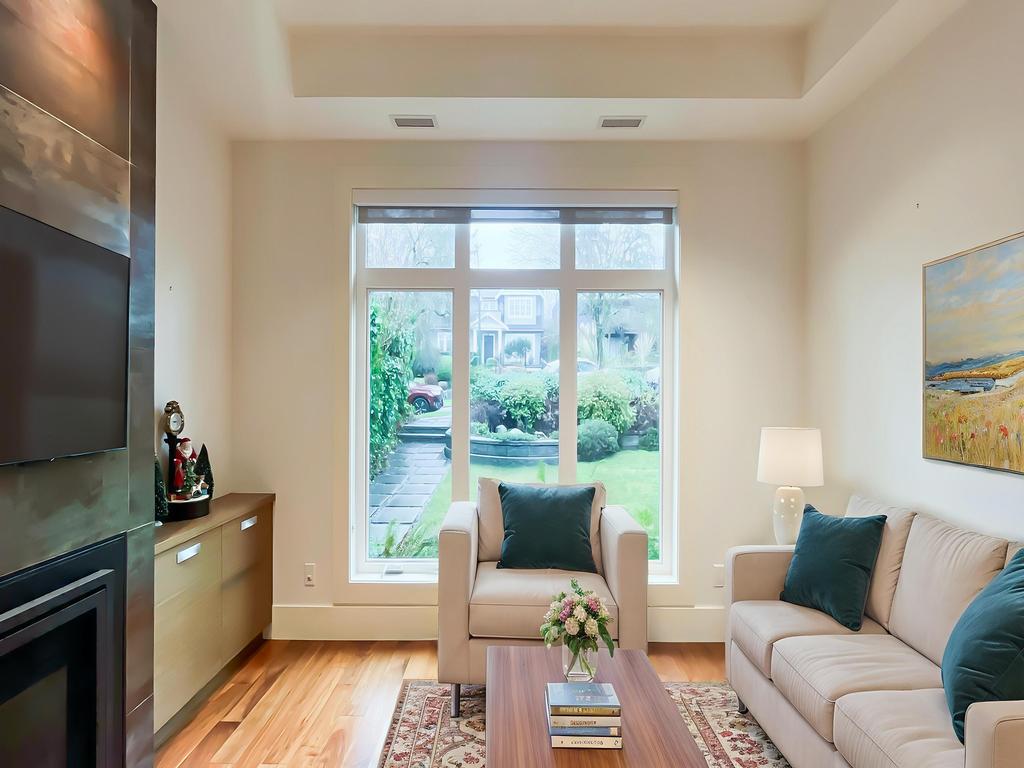 Listing Image for R3090004