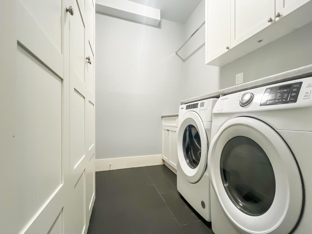 Listing Image for R3090004