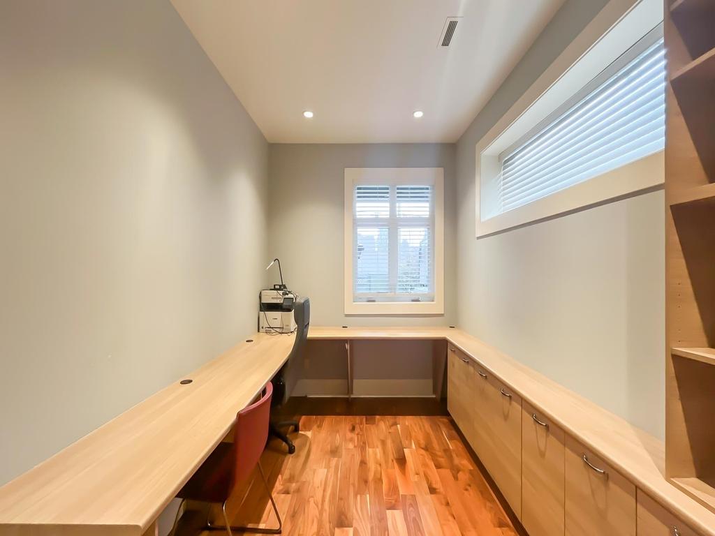 Listing Image for R3090004