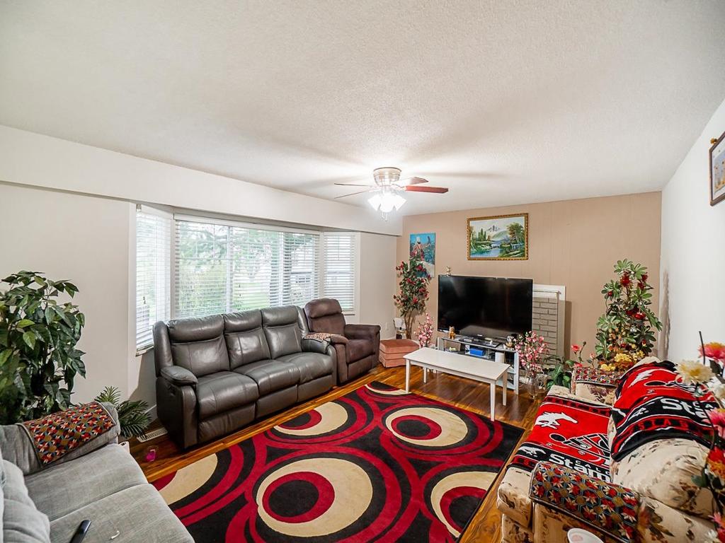 Listing Image for R3090013