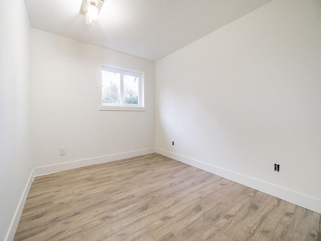 Listing Image for R3090013